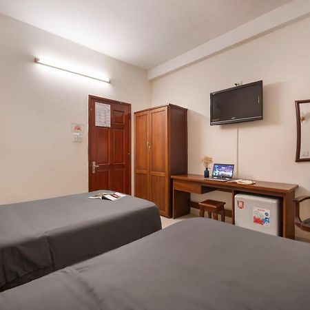 Rustic Hotel Da Nang Buitenkant foto