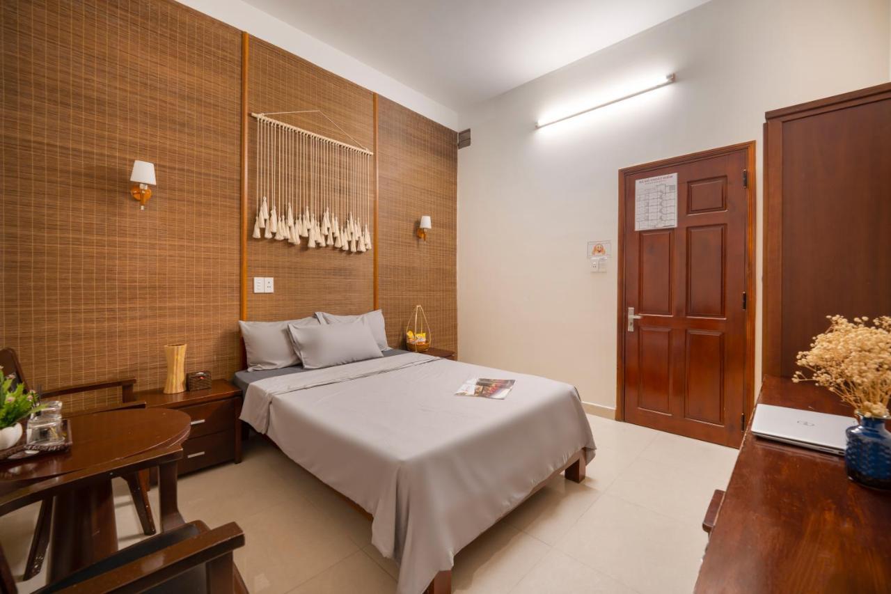Rustic Hotel Da Nang Buitenkant foto