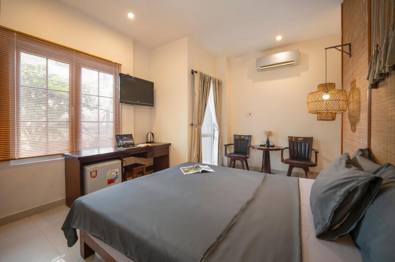 Rustic Hotel Da Nang Buitenkant foto